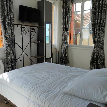 Au Gre Des Marees, Appartement Face A La Mer, Classe 3 Etoiles Ault Ngoại thất bức ảnh